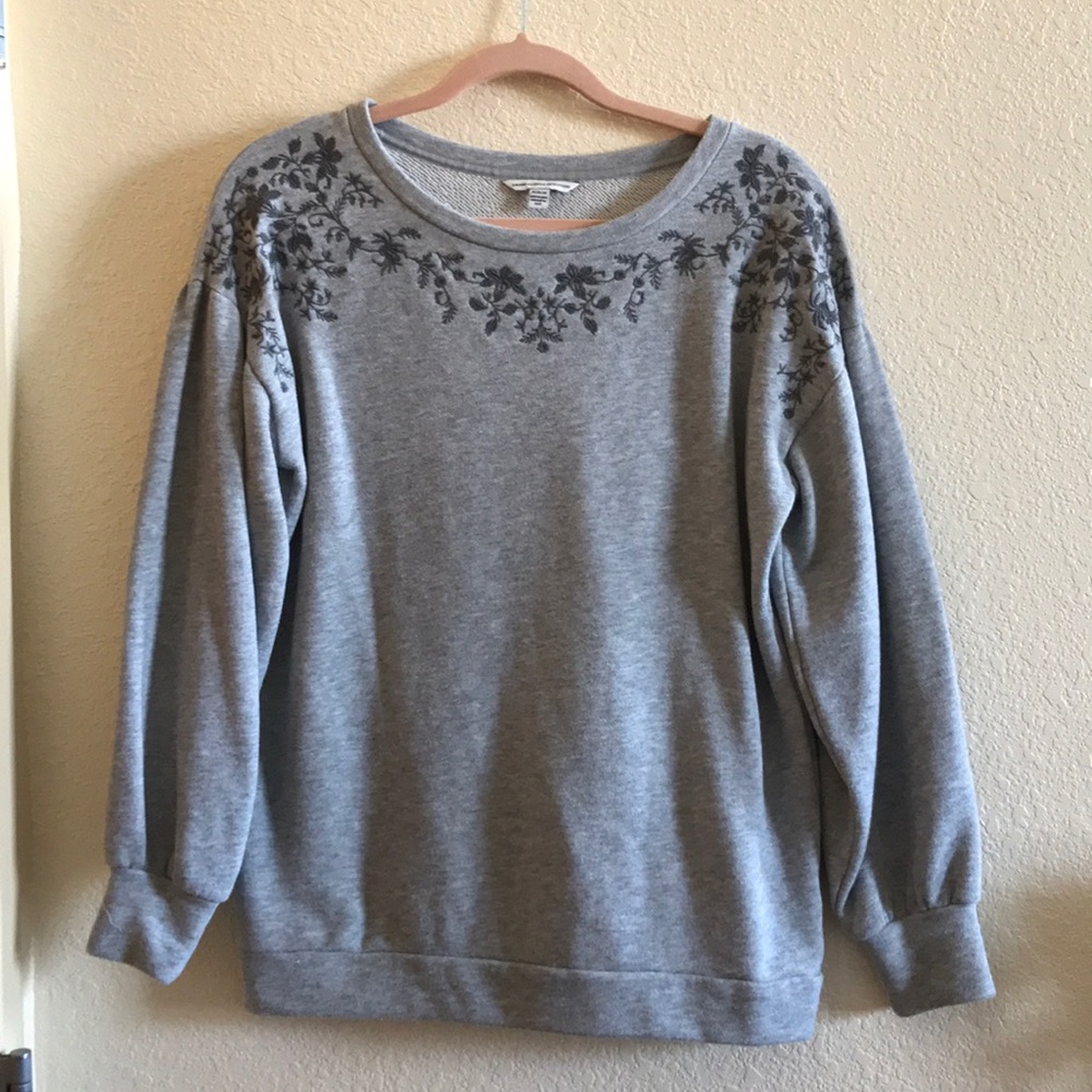 Grey American Eagle Embroidered Sweatshirt